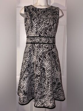 Karl Lagerfeld Paris Printed Laser Cut Fit Flare Knee Length Dress One Size